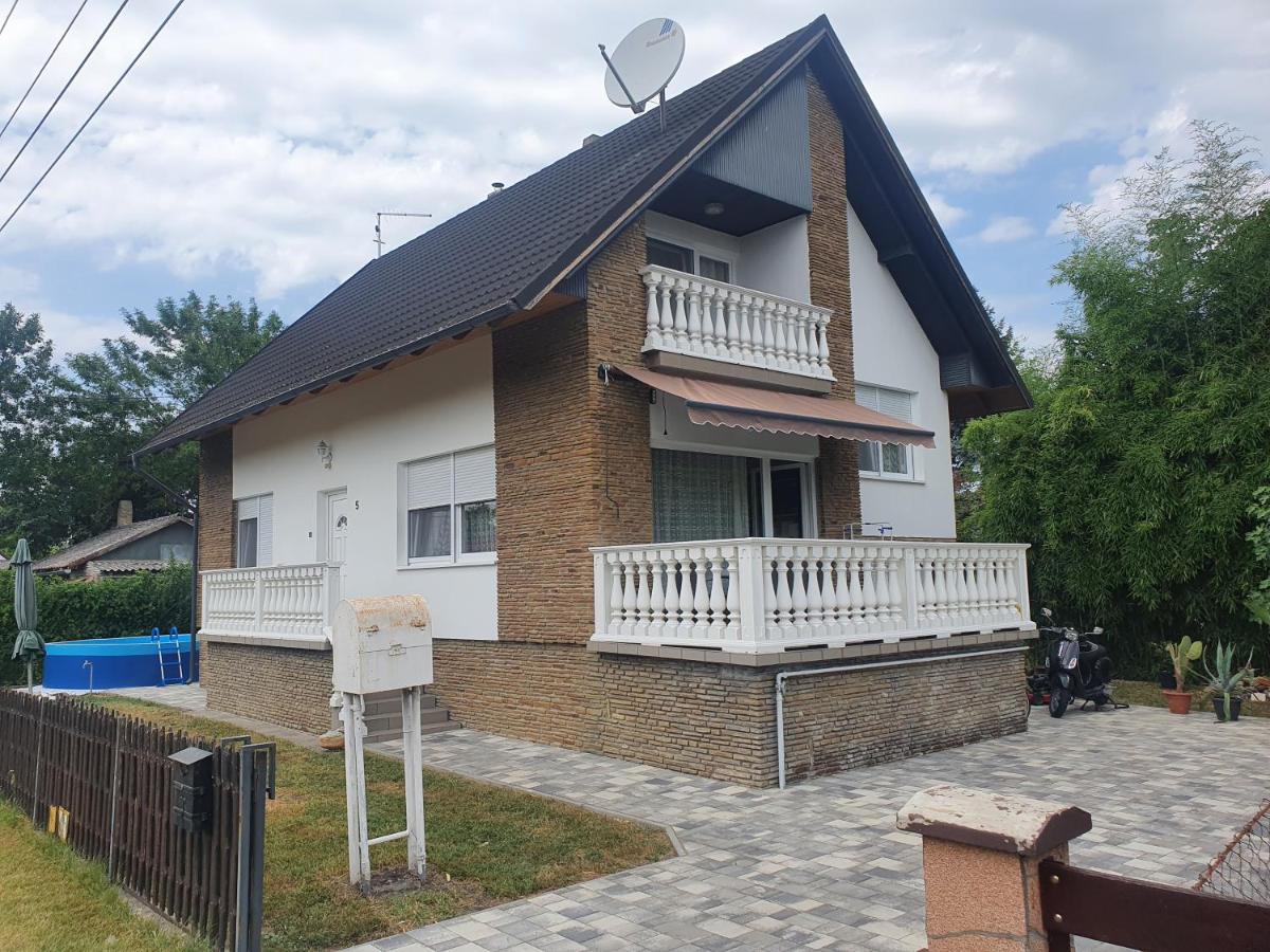 Vila Wolf Vendeghaz Balatonkeresztúr Exteriér fotografie